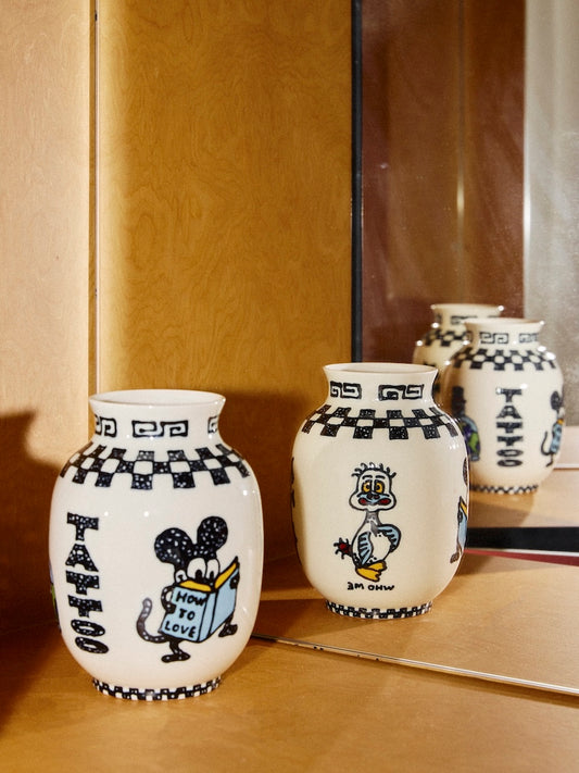 THE SCENE  "How to love" Pottery