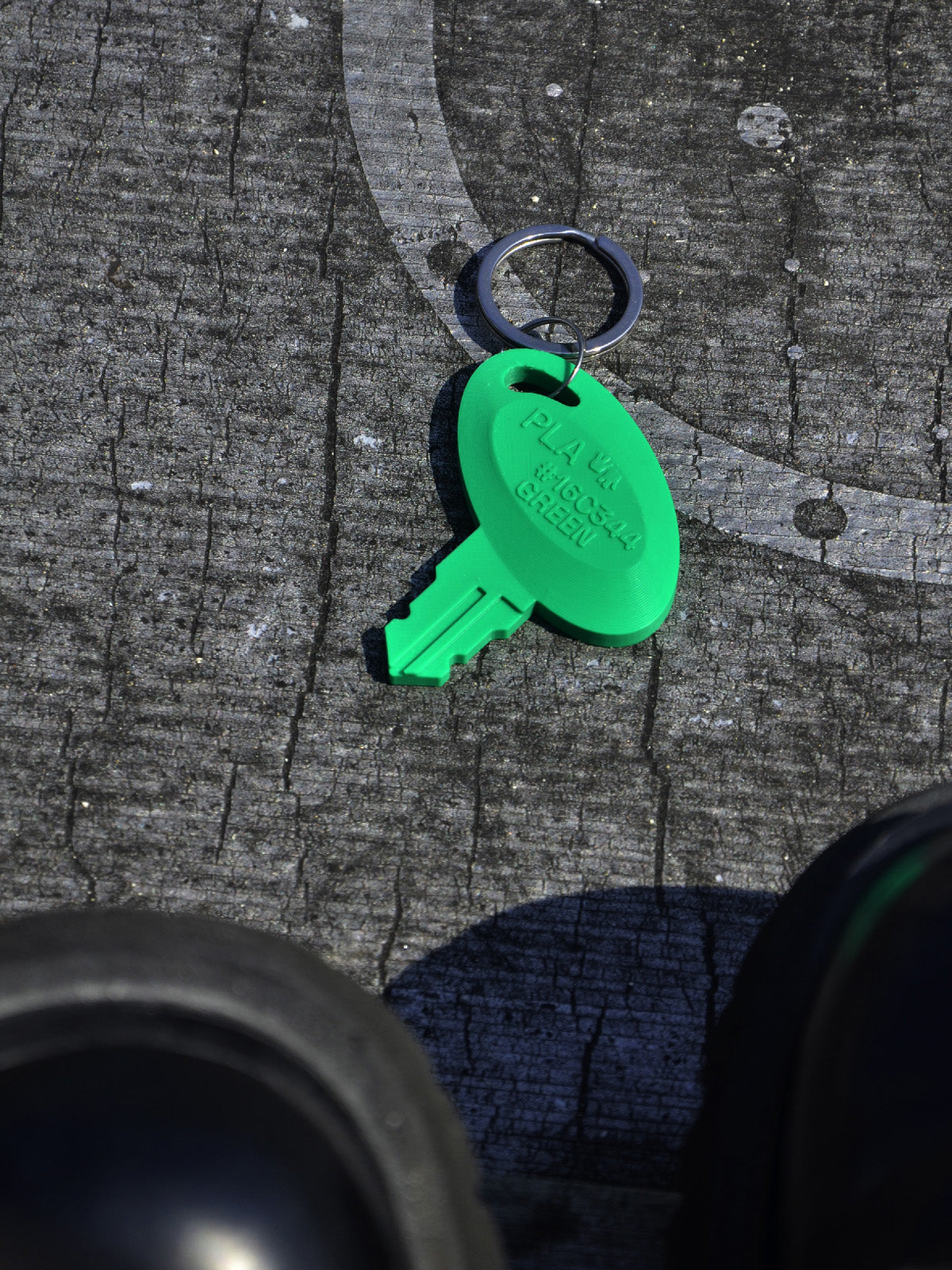 HANDSTAND PARK - Color Sample Keychain