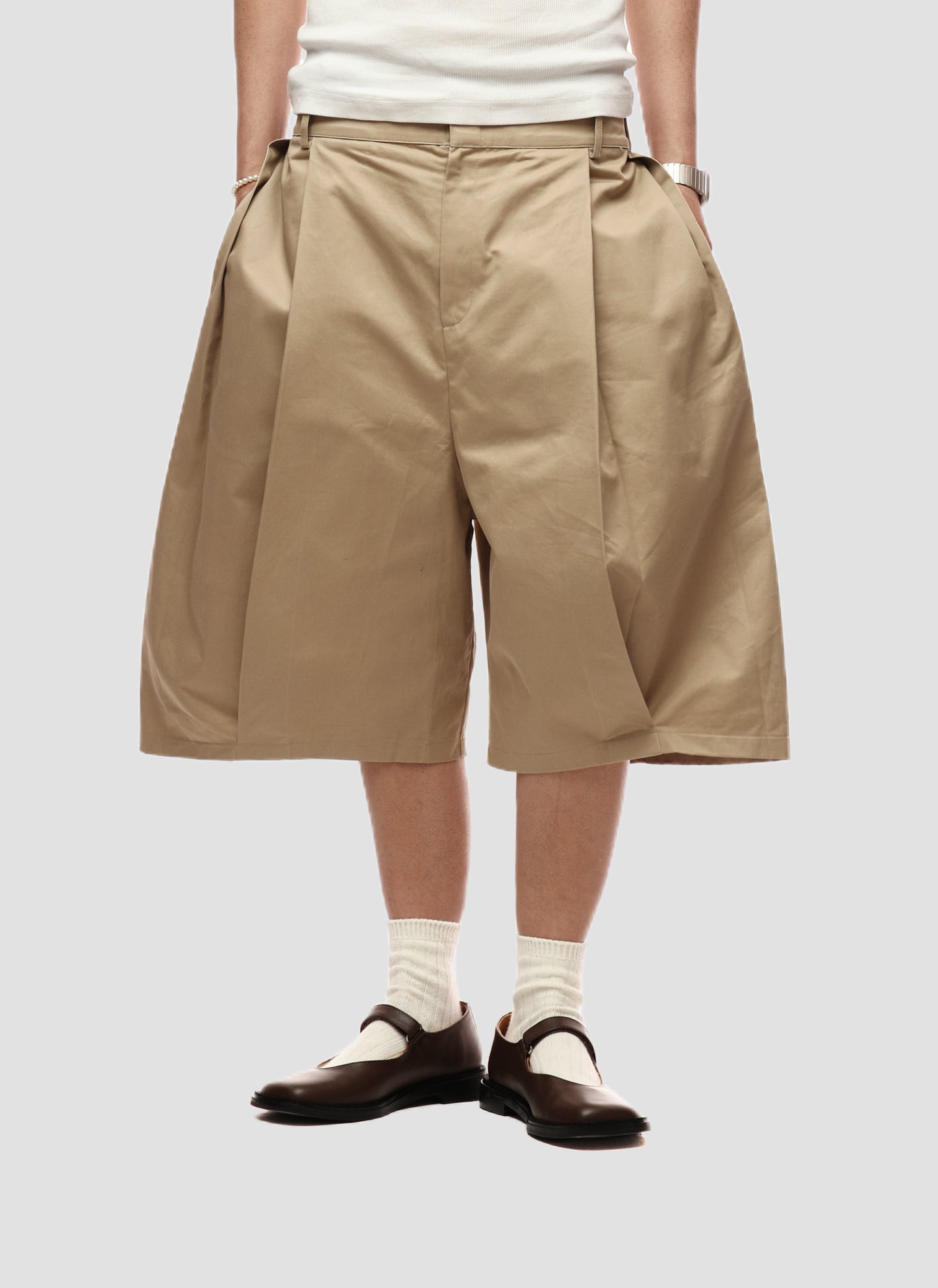 6CRAYON Elastic Waist Wide-Leg Shorts 2.0 – Double Pleated & Loose Fit with Coating