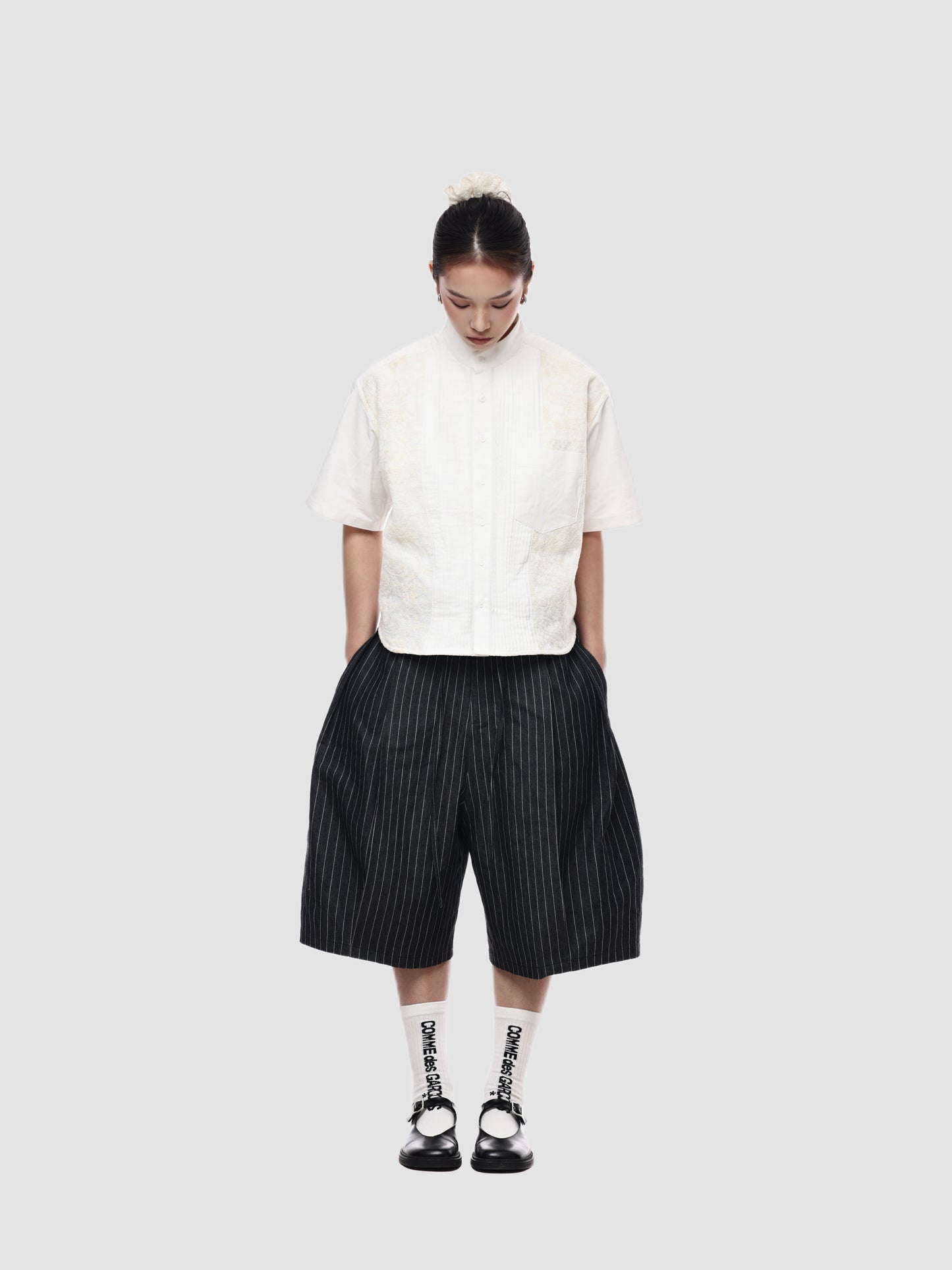 6CRAYON Elastic Waist Wide-Leg Shorts - Double Pleated & Loose Fit with Drawstring